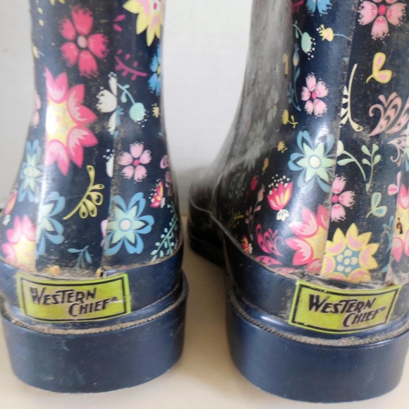 Western Chief Floral Women's rain boots sz 8 - Picture 3 of 4